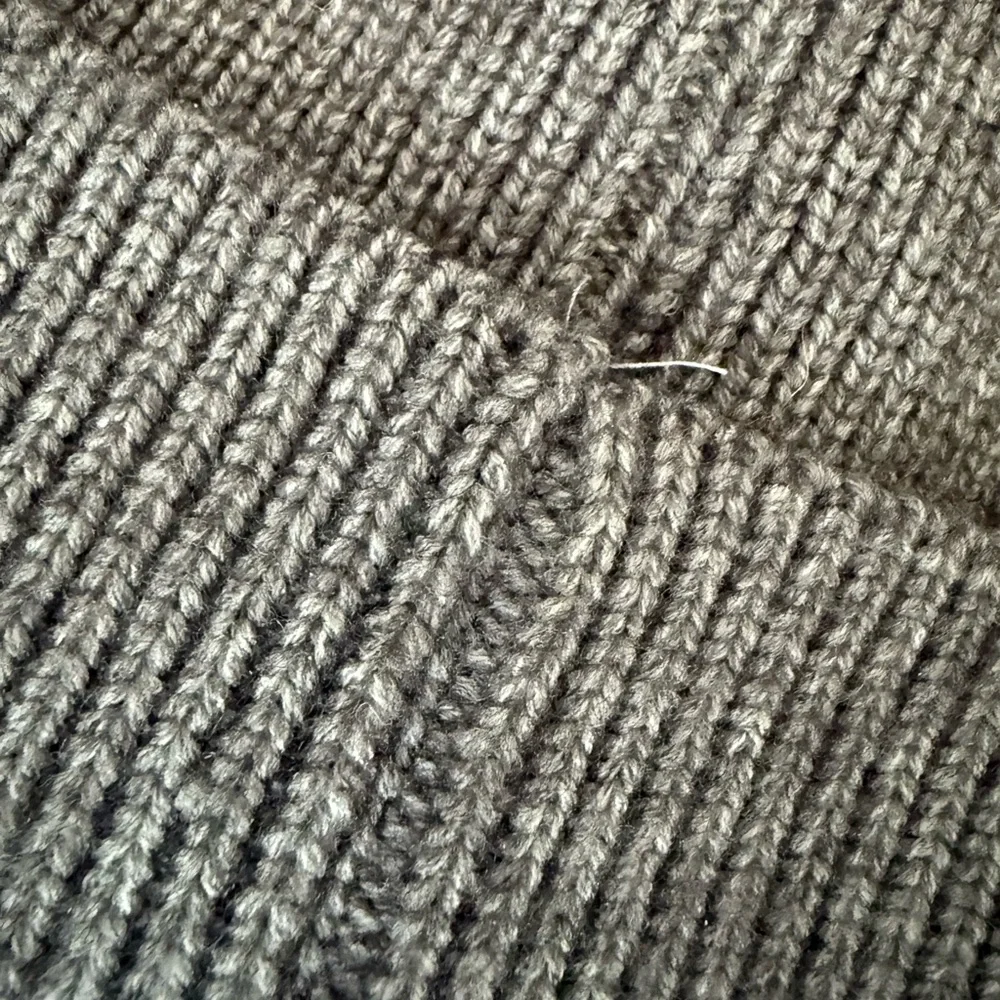 Prada Slate Gray Wool blend beanie. PLS READ DESCRIPTION! - Picture 3 of 5